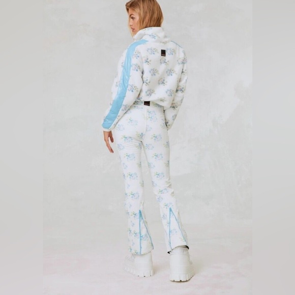 ⌛️expiring sale⌛️NWT BOGNER X LoveShackFancy Blue Ireen Ski Pants - US6 - Picture 2 of 14